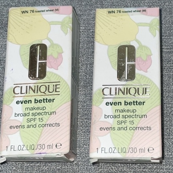 Clinique Even Better Makeup Broad Spectrum SPF 15 - Picture 3 of 4